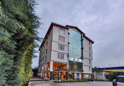 Batra Hotels and Residence