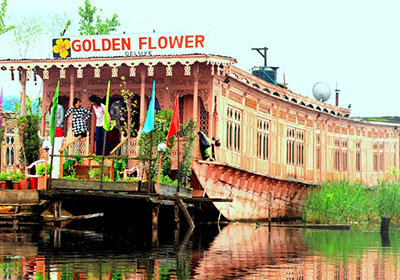 Golden Flower Heritage Houseboat
