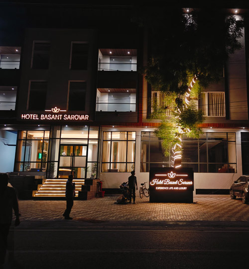 Hotel Basant Sarovar