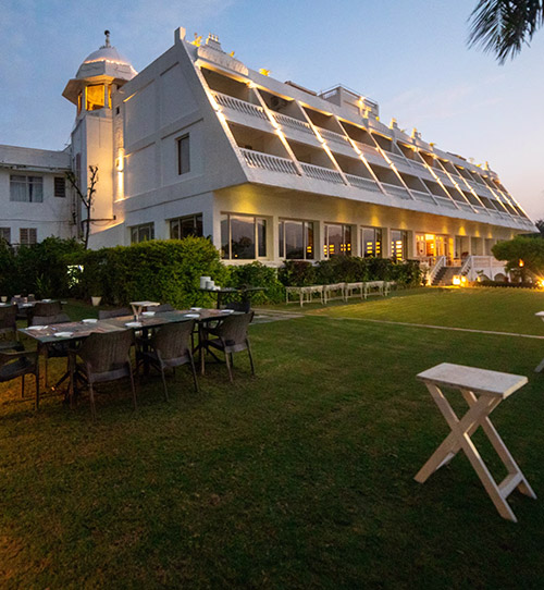 Hotel Hilltop Palace