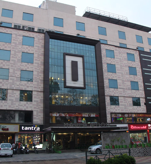 Hotel Maple Wood