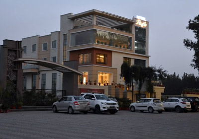 Hotel Pacific