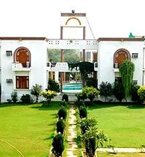 Hotel Sanctuary Resort