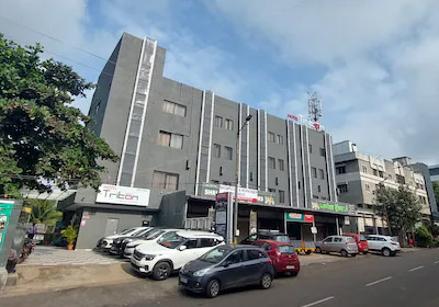 Hotel Triton
