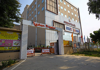 Hyphen Premier Hotel