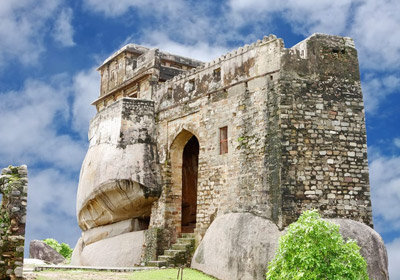 Madan Mahal Fort
