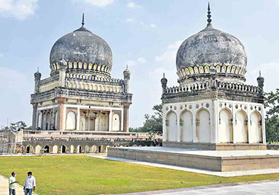 Qutub Shahi Tombs