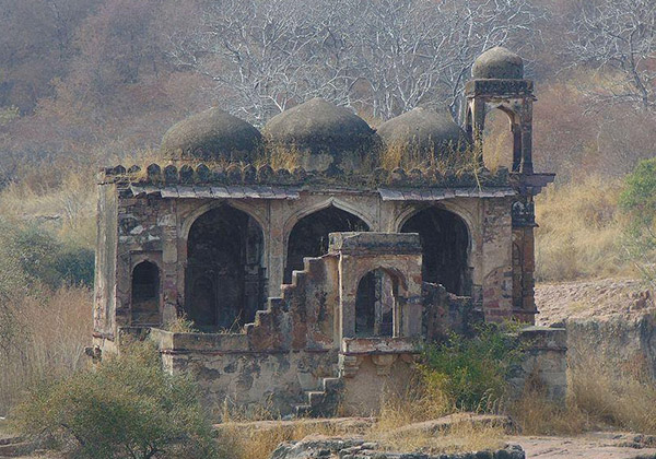 Raj Bagh Ruins