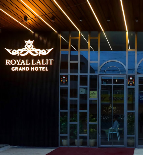 Royal Lalit Grand Hotel