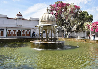 Saheliyon ki Bari
