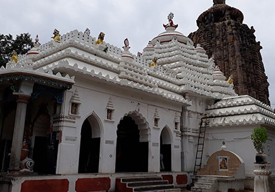 Sakshi Gopal Temple
