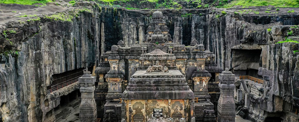 Historical Mysteries – The Ajanta Caves