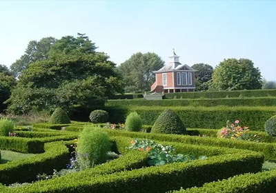The Dutch Garden