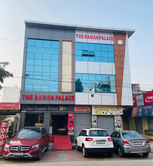 THE RAMAN PALACE -A BUDGET HOTEL