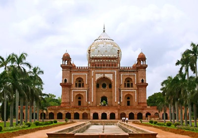 Tomb of Safdarjang